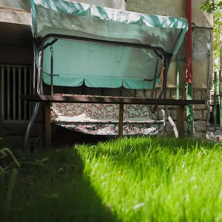 Iztok House Апартамент