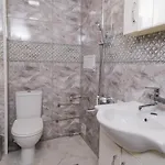 Apartment Iztok House *
